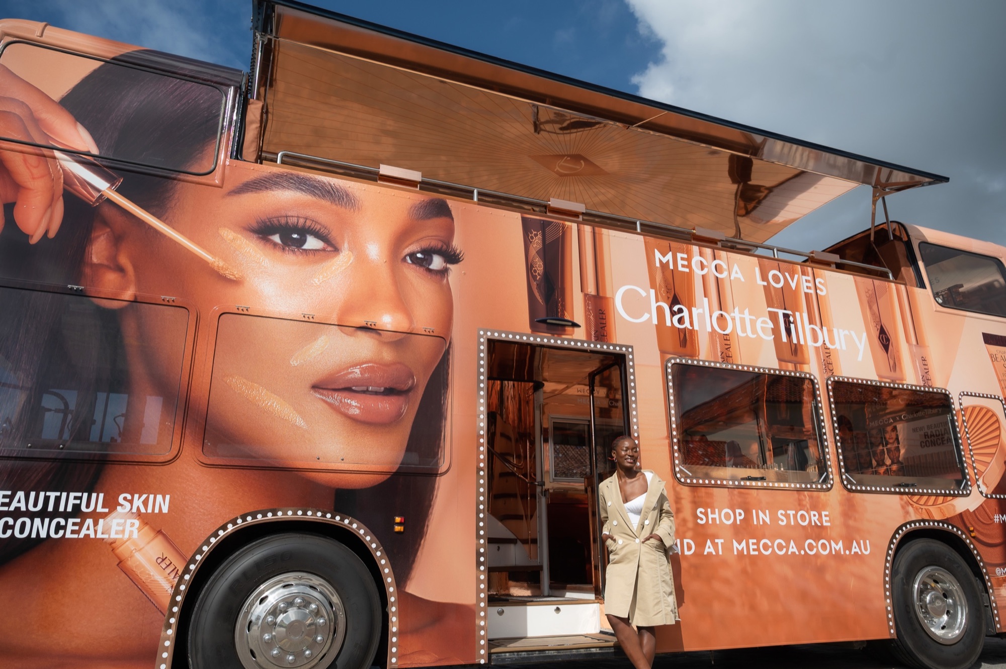 Beautiful Skin Bus project view 1